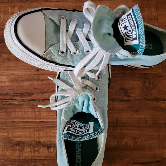 Converse - Picture 2 of 5